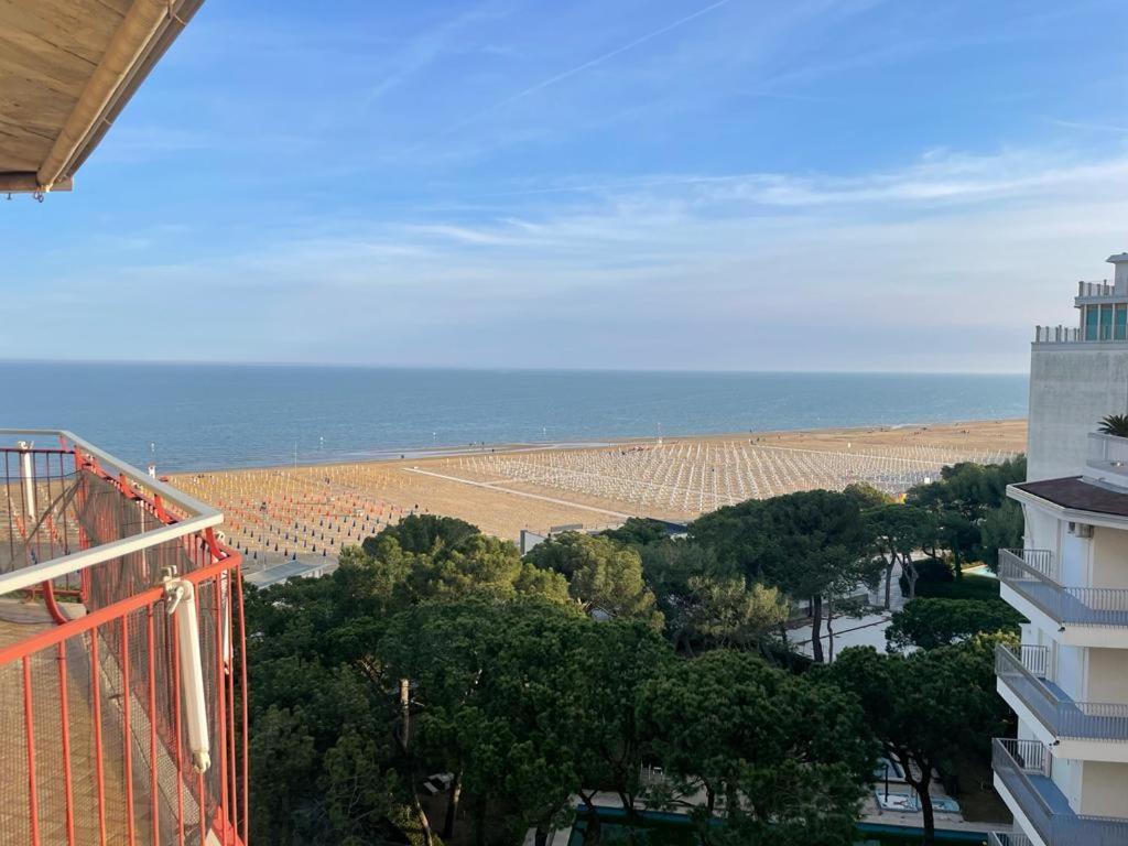 Residence Cristallo Lignano Sabbiadoro Zewnętrze zdjęcie